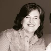 100+ Profile mit dem Suchbegriff „Cornelia“