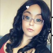 Is anyone online that i could come visit your island 🙂