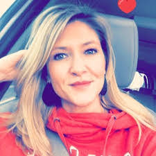 Christina Justus's Instagram, Twitter & Facebook