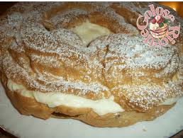 La ricetta per preparare i bignè non è di per sé difficile, ma richiede pazienza e cura: Paris Brest La Ricetta Con Bimby E Con Kenwood Chef Golose Ricette