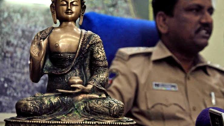  Seven Arrested in UP for Alleged Attempt to Sell Fake Buddha Idol in Nepal