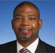 Yesterday's speaker, Officer Garren Hoskins, is a native Nashvillian and  has been with the MNPD for over 10 years. He holds a bachelor's degree in  psychology so he understands that communication skills