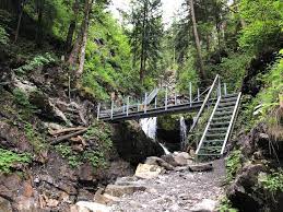 Berggasthof gaisalpe (1165 m), privat, gaisalpe 3, 87561 oberstdorf, tel. Uber Den Tobelweg Zur Gaisalpe Abenteuer Pur Fur Kleine Wanderer