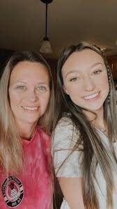 Sharon Nowak (@oilylife.sharonnowak) • Instagram photos and videos