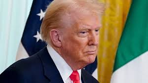 Detective Meets with Hi-Fi Killer One Day Before Execution