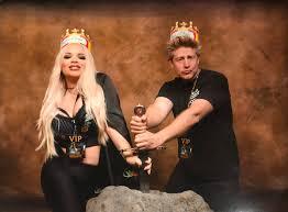 Trisha paytas, 30, shared a heartbreaking video last week telling her subscribers she and her boyfriend jason nash, 45, had broken up. Trisha Paytas Auf Twitter Daddy Jason Finally Took Me To Medieval Times And I Honestly Have Never Been More Excited In My Liiiiiiiifeeeeeeeeeeee Https T Co Rtm3tsonbb