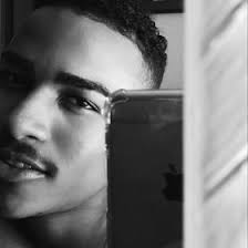 Marcos Fontes (fontss_)