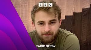 Leighton Clarke's Instagram, Twitter & Facebook