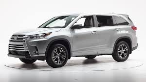 Passenger side power door mirror; 2017 Toyota Highlander