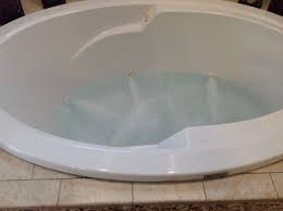 How To Clean The Jets In Your Garden Tub Fill Tub With Warm Water Enough To Cover The Jets Add 1 2 Cup Of Powde Garden Tub Cleaning Hacks Making Life Easier