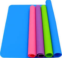 Amazon.com: HiGift 4 Pack Silicone Mats for Crafts, Silicone Sheet for  Crafts Resin Jewelry Casting Mat Pad, Waterproof Nonstick Heat-Resistant,  Blue, ...