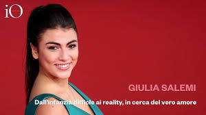 Giulia Salemi, dallinfanzia complicata ai reality in cerca del vero amore  | Video iO Donna