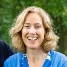 Vandaag vieren Lianne van den Dungen en ik alweer ons 3 jarig bestaan van  Leefstijlcoaching de Betuwe 🍎 Een moment om even stil te staan en terug te  kijken op wat we