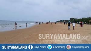 Sementara untuk tiket masuk pantai mesra jogja ini sudah menjadi satu dengan tiket masuk kawasan wisata pantai gunung kidul, jadi kamu cukup membayar satu kali saja sudah bisa berkunjung ke sejumlah wisata pantai yang ada dikawasan ini. Aturan Baru Bagi Pengunjung Pantai Camplong Dan Pantai Lon Malang Sampang Surya Malang