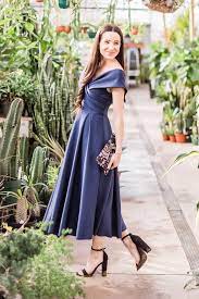 While garden weddings are generally more relaxed, always keep the dress code in mind—the couple usually states this in the invitation. Style Guide What To Wear To A Garden Party Wedding