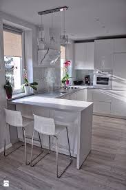 Often The Hub Of The Family Home The Kitchen Is A Place To Gather Cook Eat L Cook Eat Famil Cuisine Moderne Cuisine Appartement Amenagement Cuisine