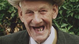 Watch Curly Whitehead online