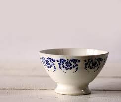 1 Beautiful French Bowl Bol Cafe Au Lait By Ruedeslouves On Etsy 40 00 Bowl Cafe Au Lait Crockery