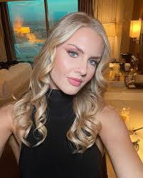 Casey Rieger's Instagram, Twitter & Facebook