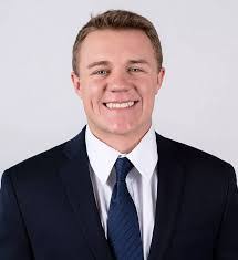 Nicole Cottle's Instagram, Twitter & Facebook