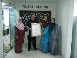 Ijazah sarjana muda perancang bandar dan wilayah yang diiktiraf oleh kerajaan daripada institusi pengajian tinggi tempatan atau kelayakan yang diiktiraf setaraf dengannya. Vcuitm Twitterren Alhamdulillah Program Sarjana Muda Perancangan Bandar Dan Wilayah Yang Baharu Dijalankan Di Uitm Perak Mendapat Akreditasi Penuh Selama 4 Tahun Dari Lembaga Perancangan Bandar Dan Wilayah Universititeknologimara Uitmdihatiku