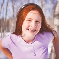 Eva Redmond (@eva8504)