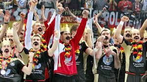 Individuell aufbereitete informationsveranstaltungen für interessenten und geschäftspartner durchführen. Handball Wm Die Hohner Uber Die Handball Hymne Sport Sz De