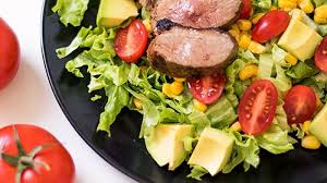 Nggak hanya lezat saja, salad merupakan makanan yang menawarkan. 5 Tips Mudah Membuat Salad Untuk Tubuh Sehat Perhatikan Strategi Penyimpanan Dan Kebersihan Tribunnewswiki Com Mobile
