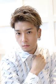 横顔決まる トラッドショート メンズ 髪型 lipps 吉祥寺nakamichi side mens hairstyle メンズ ヘアスタイル メンズ ヘアスタイル メンズ 髪 メンズパーマ ショート