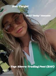 Stylish and Comfortable Golf Wear for Women: Top Tips and Trends