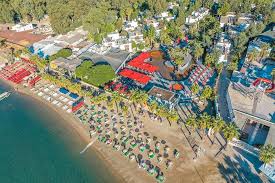 Bodrum yarımadası ve bodrum civarında yer alan tüm tatil köyü, butik otel, motel, pansiyonlara vip bodrum otel transfer hizmetleri sunuyoruz. Gumbet Otelleri En Uygun Gumbet Otel Fiyatlari 2021 Etstur