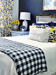 This is one of our most special bedroom makeovers of all time. Guest Bedroom Makeover Ready For Fall 2 Bees In A Pod