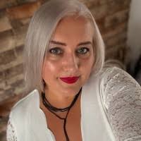 200+ "Tomczyk" profiles