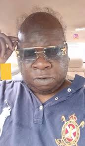 She said YES ! He is 67 She is 19 🙄