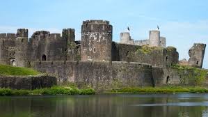 Discover castles for sale in the uk, europe and further afield abroad. Welsh Castles Photos History About The Great Castles In Wales Exploring Castles