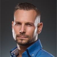 5 "David Strakoš" profiles