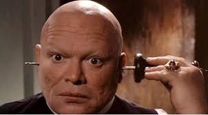 Dona Alba just signed