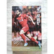 Turnamen sepak bola latar belakang poster olahraga sepak bola eps. Jual Hiasan Dinding Kayu Poster Bola Sepak Bola Pemain Sepakbola Liverpool Mohamed Salah Di Lapak Replica Toys Diecast Bukalapak