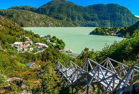 Over 1,000 kilometers of natural beauty await you at the southernmost tip of the world. Imperdible Carretera Austral 2021 2022 Coyhaique Y Cuponatic