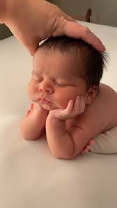 Tulsa Newborn Photographer (@fayefayephotos) • Instagram photos and videos