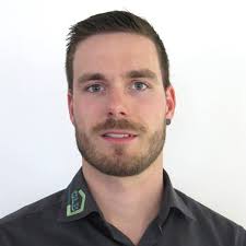 Bauschutt oder Schatz? Warum wir Holz verschwenden und wie es besser geht.