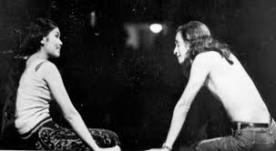 Karaoke kita yang bercinta namun orang yang memili. Dandhy Laksono Twitterissa Film Rendra Yang Muda Yang Bercinta 1977 Dilarang Orba Krn Ada Adegan Telanjang Tp Adegan Baca Puisi Lbh Banyak Http T Co 4powrons