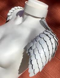 White Scale Mail Shoulders Armor Shoulders Scale Mail Pauldrons Armor Chainmail Scalemail Dragon Scale Leather Choker Scale Mail Shoulder Armor Chainmail Armor