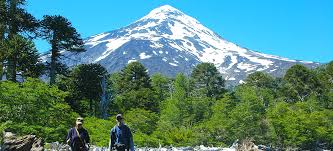 It's a small city nestled between a ton of mountains and a few volcanoes, the closest volcano being villarrica which is quite active. Pucon Hikes Bike Rides And Trips Trekkingchile En