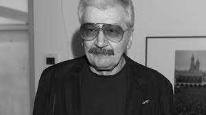 Next, wojciech karolak played tenor saxophone in andrzej trzaskowski's the wreckers. Hrbj0f6xbt8elm