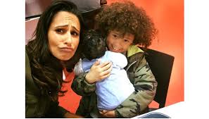 Rita pereira e guillaume lalung estão a desfrutar das primeiras férias fora do país com o pequeno lonô, de apenas oito meses, no dubai. Os Filhos De Rita Pereira Em A Unica Mulher Holofote