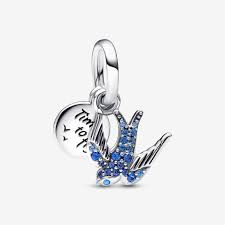 Pandora Moments Sparkling Swallow Charm i Sterling Sølv med Blå Krystal  792570C01