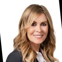 Angelika Taylor's Instagram, Twitter & Facebook