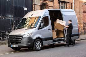 Airstream autobahn airstream prides themselves on creating the most luxury camper vans on the market. Best Large 3 5t Vans For Payload Parkers