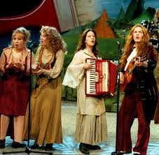 Alle sind allerdings nicht dabei, auch maite kelly nicht. Schlagerstars Maite Kelly Die Frau Mit Herzgrosse Xxxl Welt